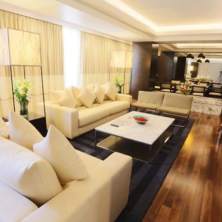 Avari Towers Karachi Luaran gambar A living room