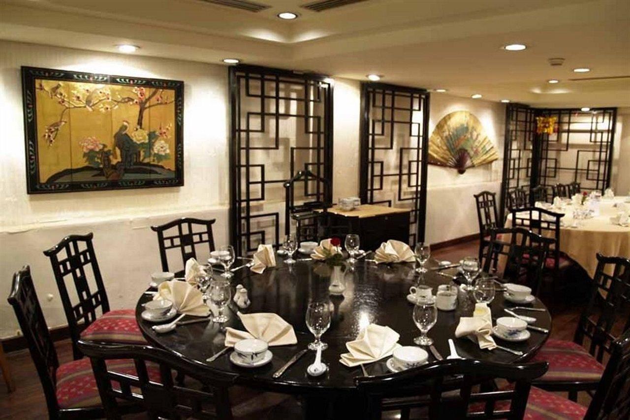 Avari Towers Karachi Luaran gambar A restaurant in Kuala Lumpur, Malaysia