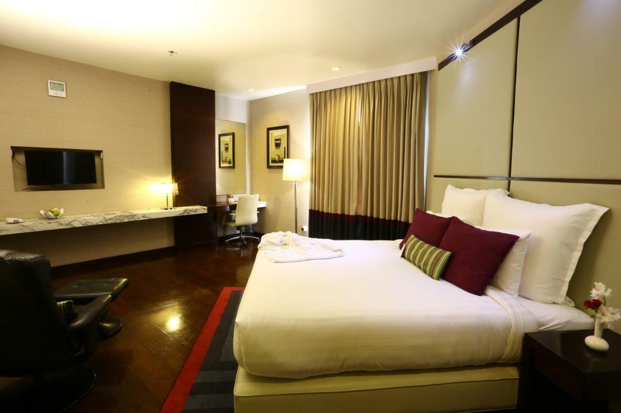 Avari Towers Karachi Luaran gambar